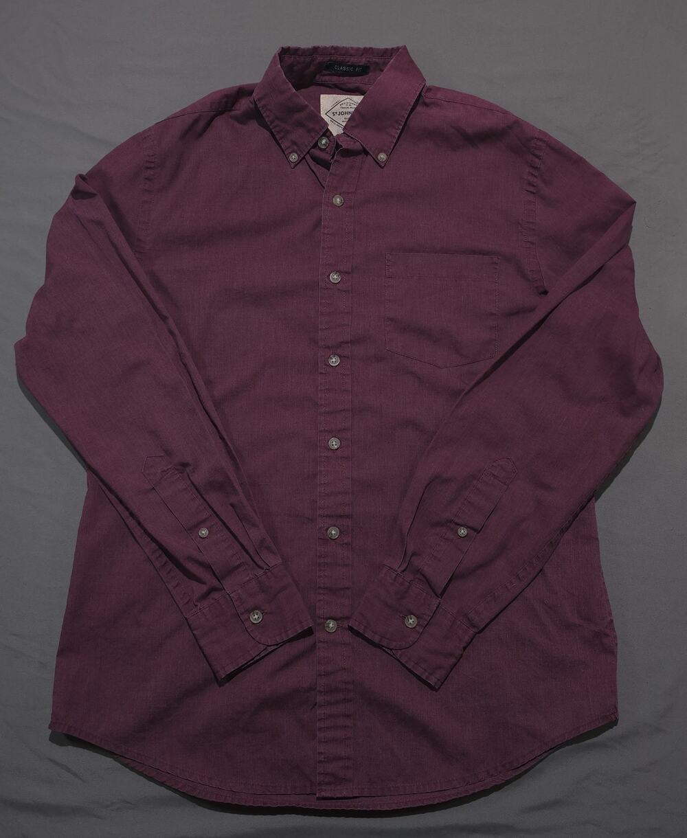 St Johns Bay Mens Small Burgundy Maroon Long Sleeve Button Down Shirt Classic